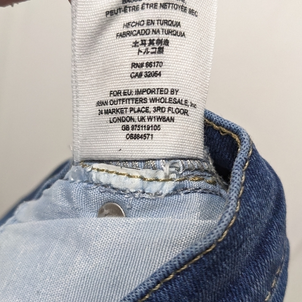 Free People (We the Free) | Shark Bite Distressed Skinny Jeans - Picture 10 of 10